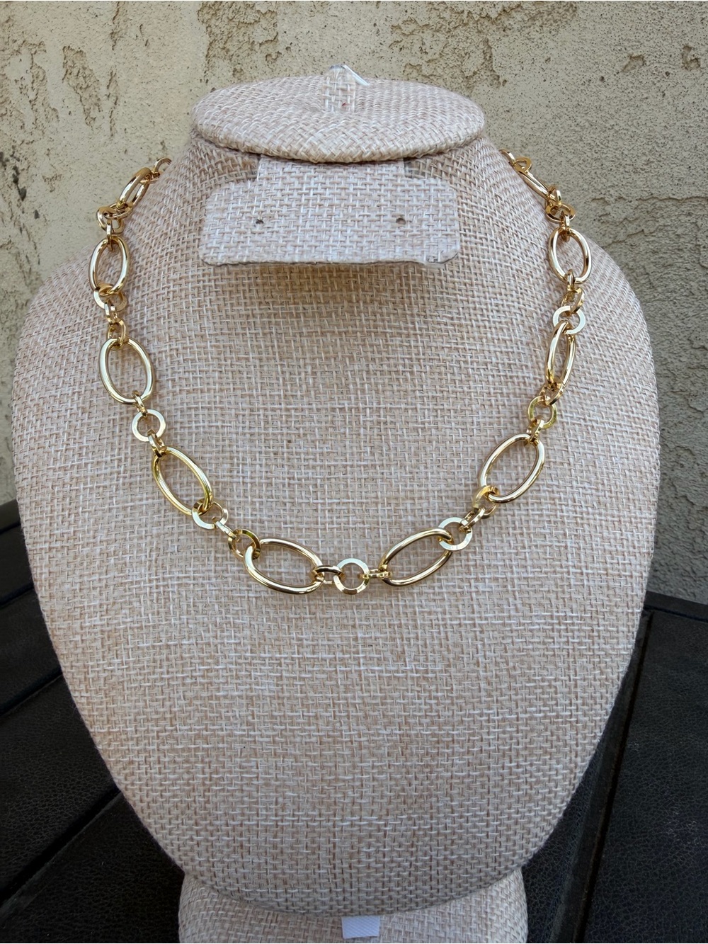 New Gold Oval Link Necklace - Elegant Women's Fashion Jewelry